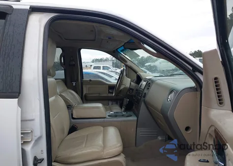 2004 Ford F-150 Lariat/Xlt from USA, damaged, VIN 1FTPW12534KA65656